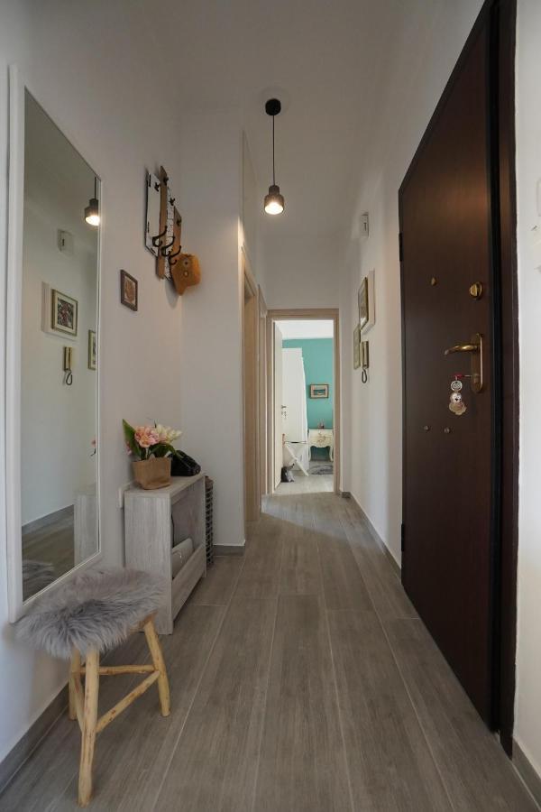Athens Central Apartment 2 Mins To Metro ภายนอก รูปภาพ
